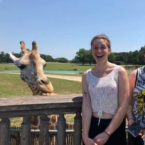 Meet your Posher, Stacy